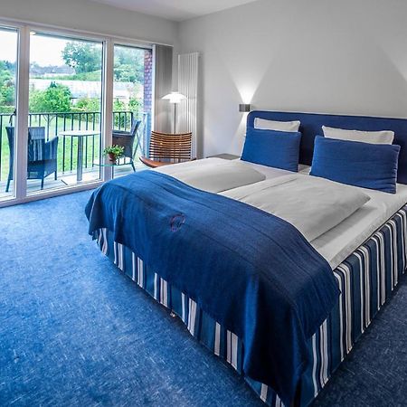 Molskroen Strandhotel エーベルトフト エクステリア 写真